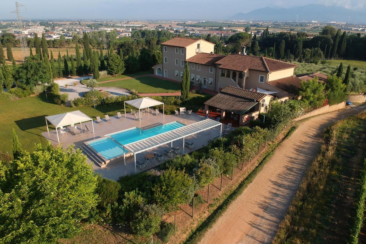 פונסאקו Resort Casale Le Torri מראה חיצוני תמונה