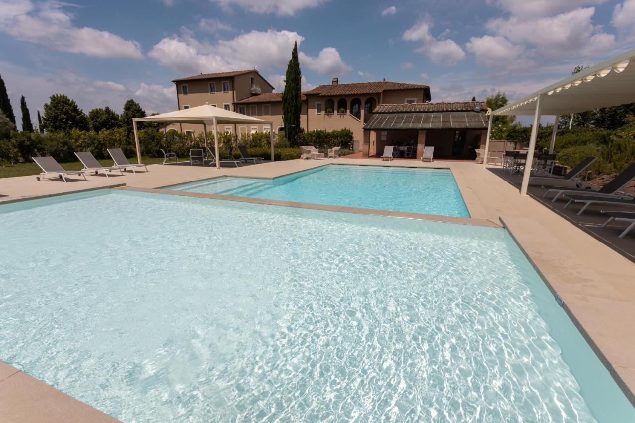 פונסאקו Resort Casale Le Torri מראה חיצוני תמונה