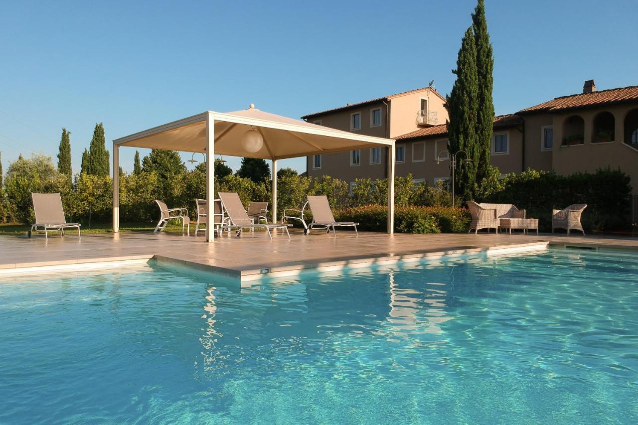 פונסאקו Resort Casale Le Torri מראה חיצוני תמונה