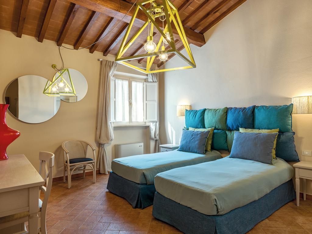פונסאקו Resort Casale Le Torri מראה חיצוני תמונה