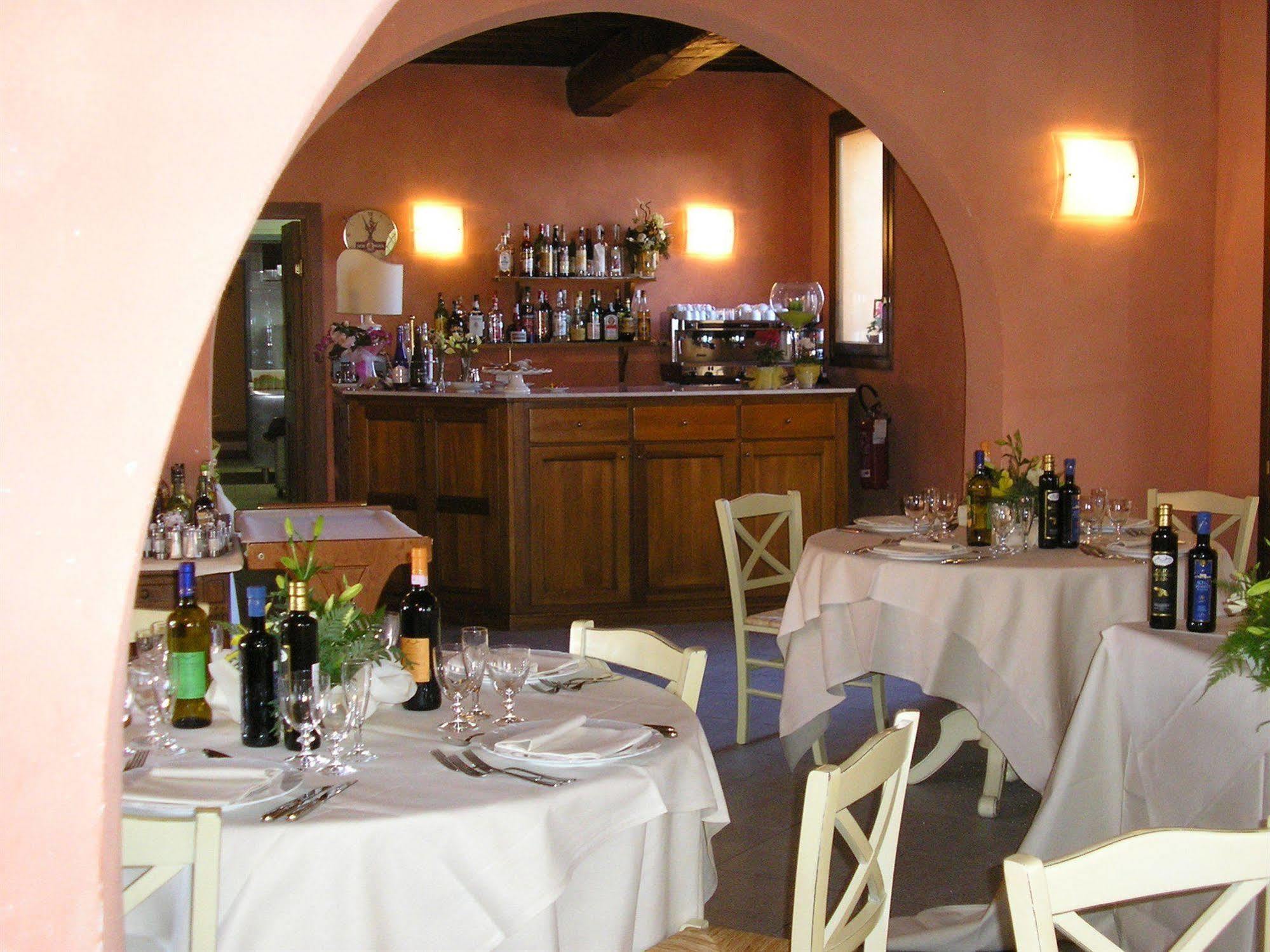 פונסאקו Resort Casale Le Torri מראה חיצוני תמונה